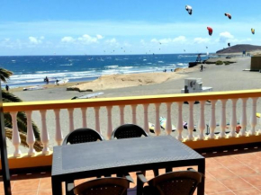 Ferienhaus In Direkter Strandlage Mit Terrasse